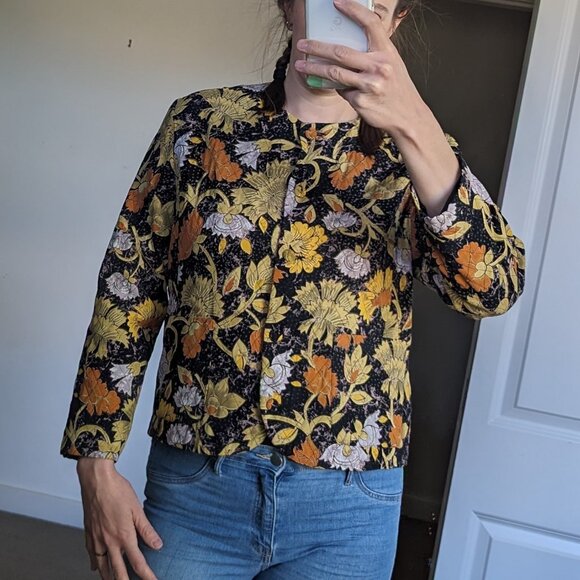 Quilted vintage floral bomber jacket,  size M, wonderful colour scheme - Picture 6 of 9